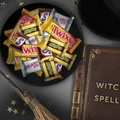 New Chocolate Favorites Halloween Minis Mix, 61.85Oz, 225Pc Chocolate Candy