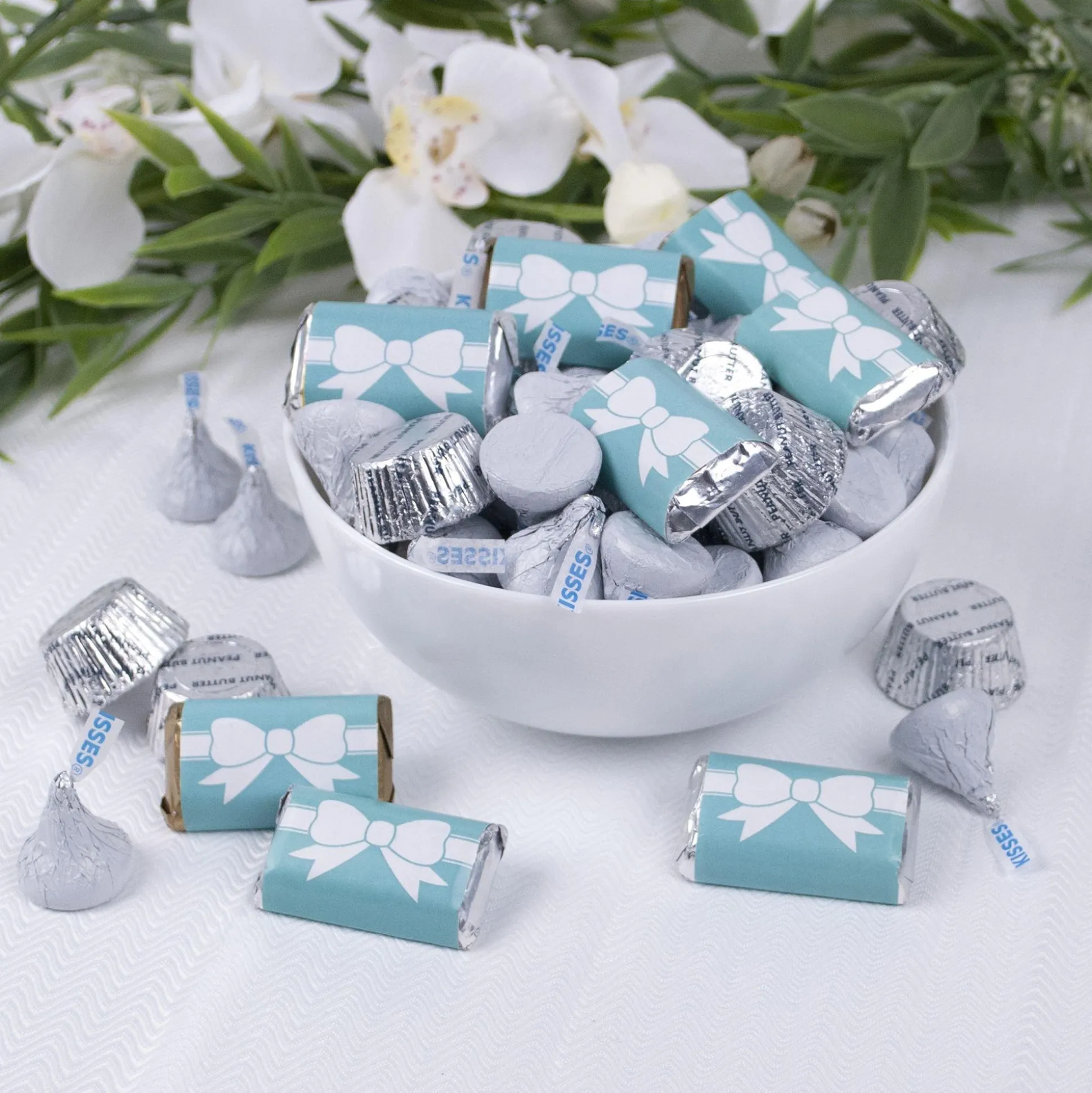 Best Sale Wedding Tiffany Bow Miniatures, Kisses And Jc Peanut Butter Cups 180Pc Candy Buffet By Color