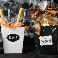 Party City White Stretch Spider Web, 400 Sq Ft| Spiders & Webbing